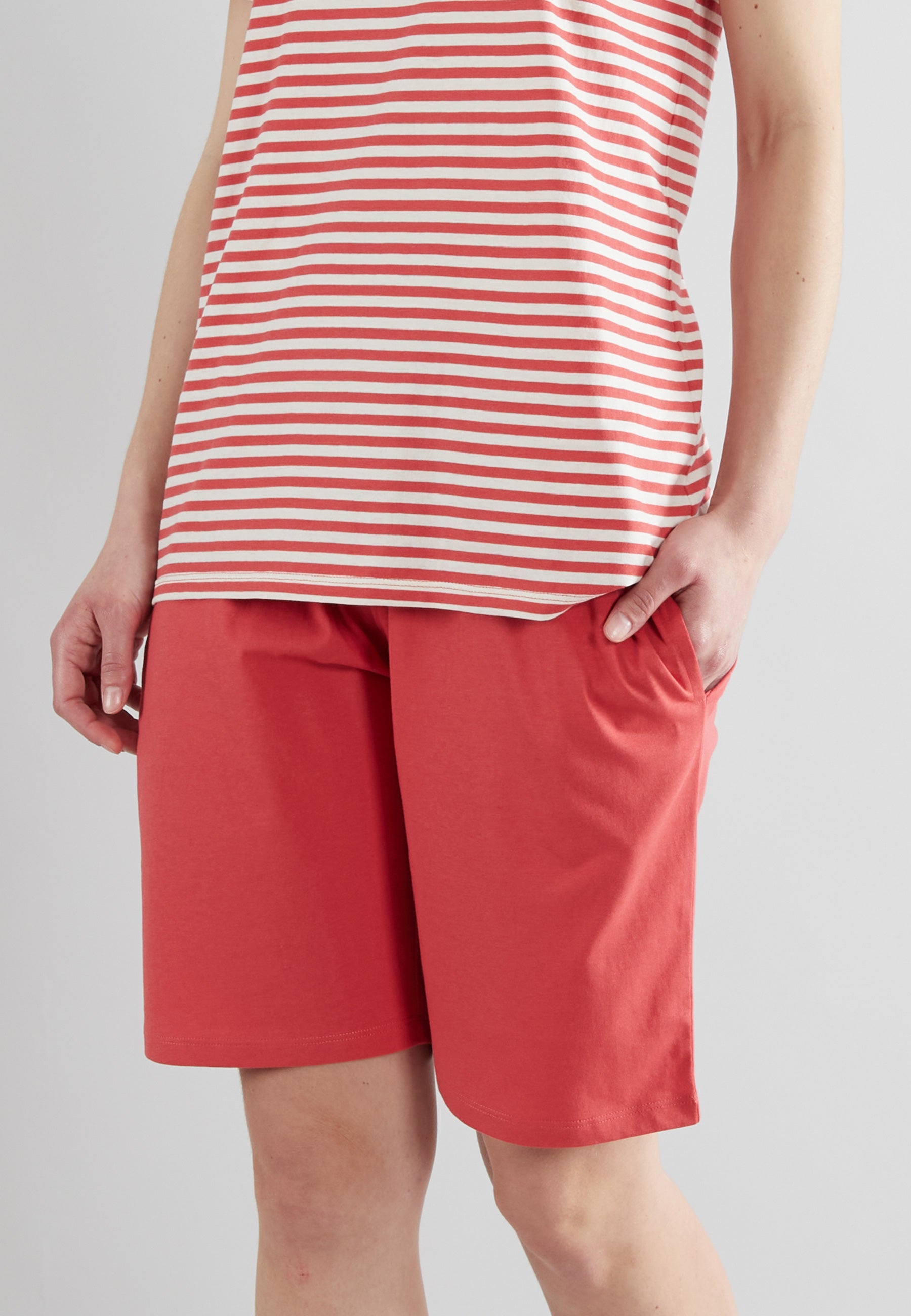 GÖTZBURG Damen Shorty rot quergestreift